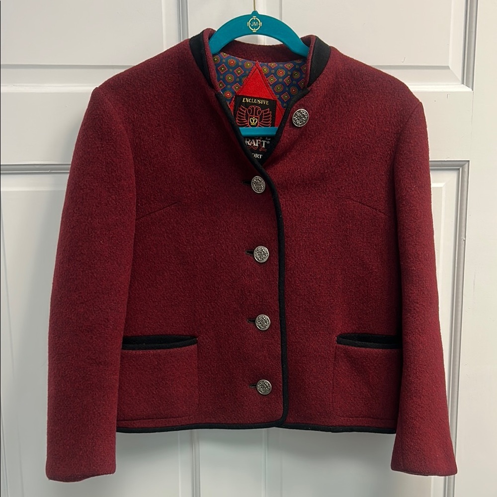 Europe Craft Import Exclusive Women’s Button Down Coat Vintage Women’s Size 8 EU